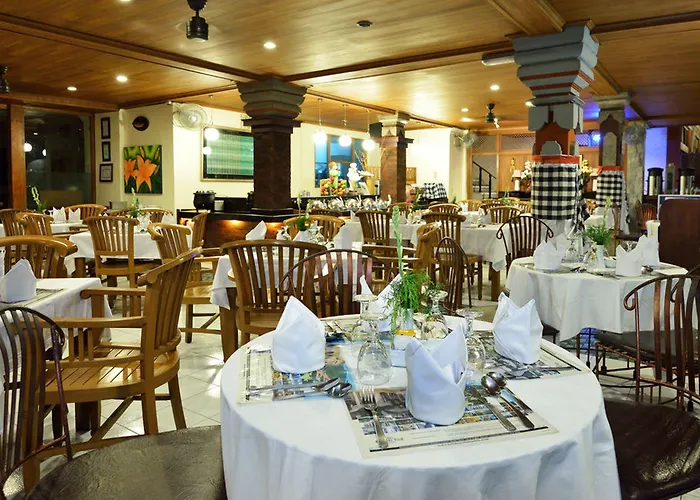 度假村 库塔巴厘岛温纳别墅假日酒店 4*